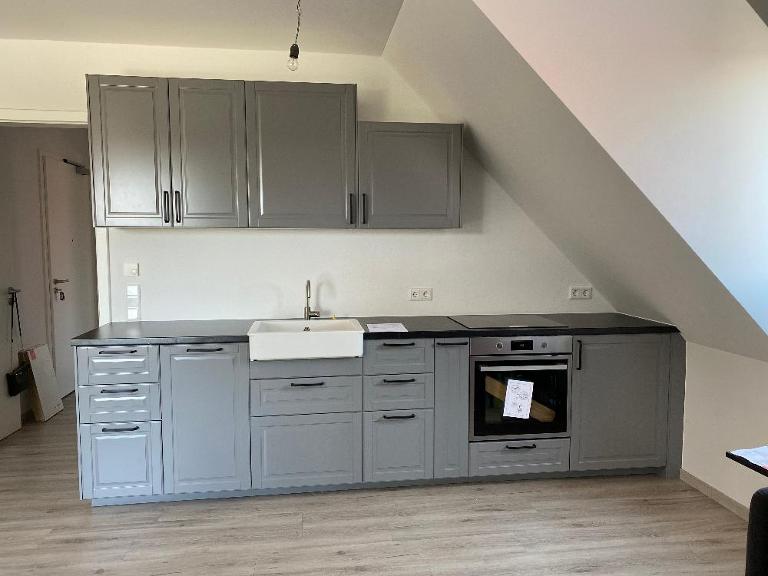 Ingolstadt-Hundszell, tolle sonnige 2-Zimmer Wohnung im DG